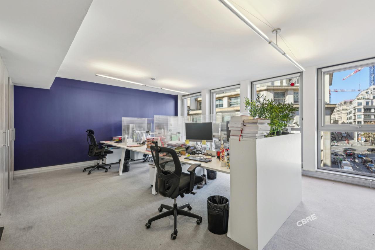 Bureau Paris 901m² Location bureau Paris OLBUR2426933 4